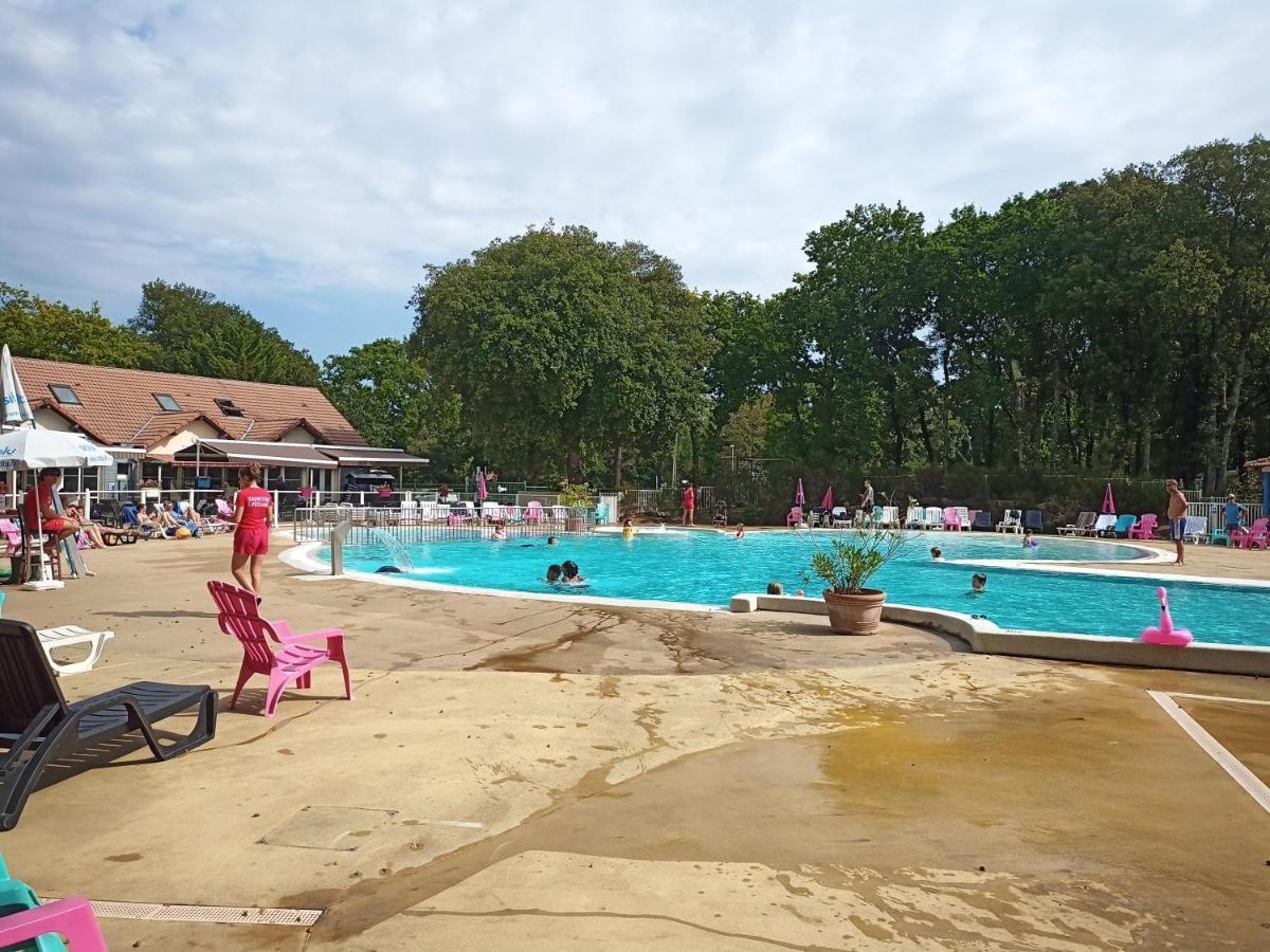 Mobil-Home Tout Confort A 300M De L'Ocean Saint-Brevin-les-Pins Eksteriør billede